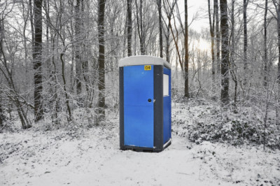 porta potty winter snow